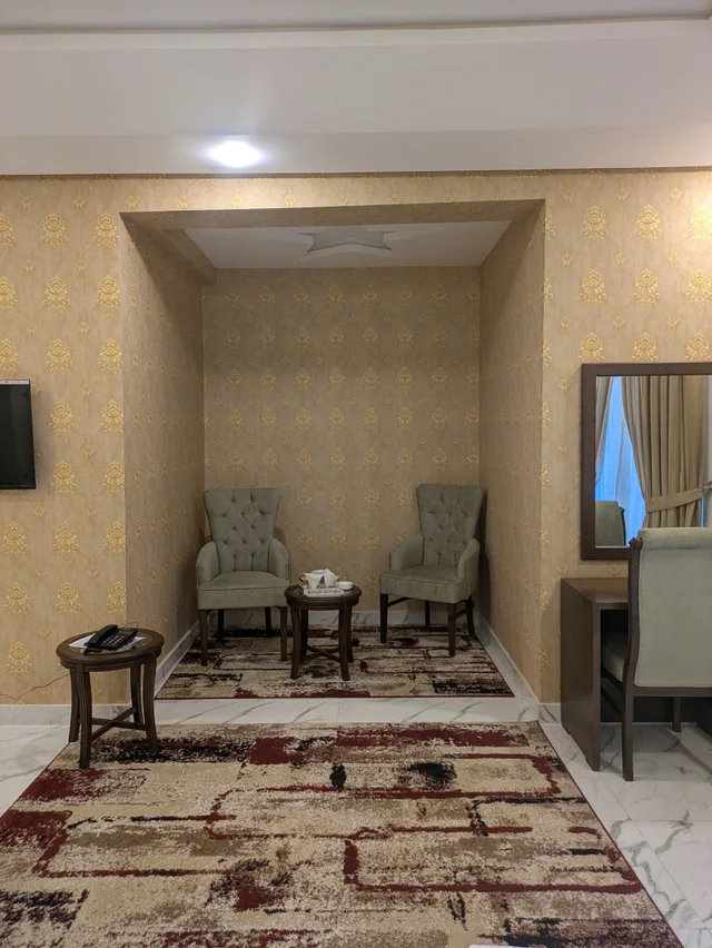 Deluxe Family Room — photo 2
