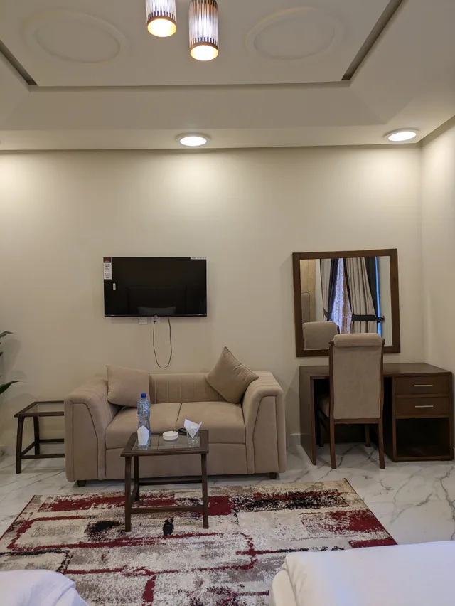 Executive Suite — photo 2